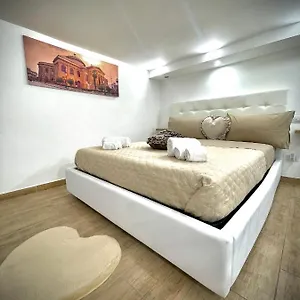 A Casa Di Ilary Palerme