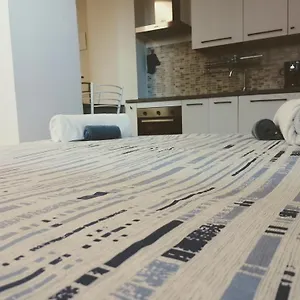  Apartamento Bellabo Galliera Italia