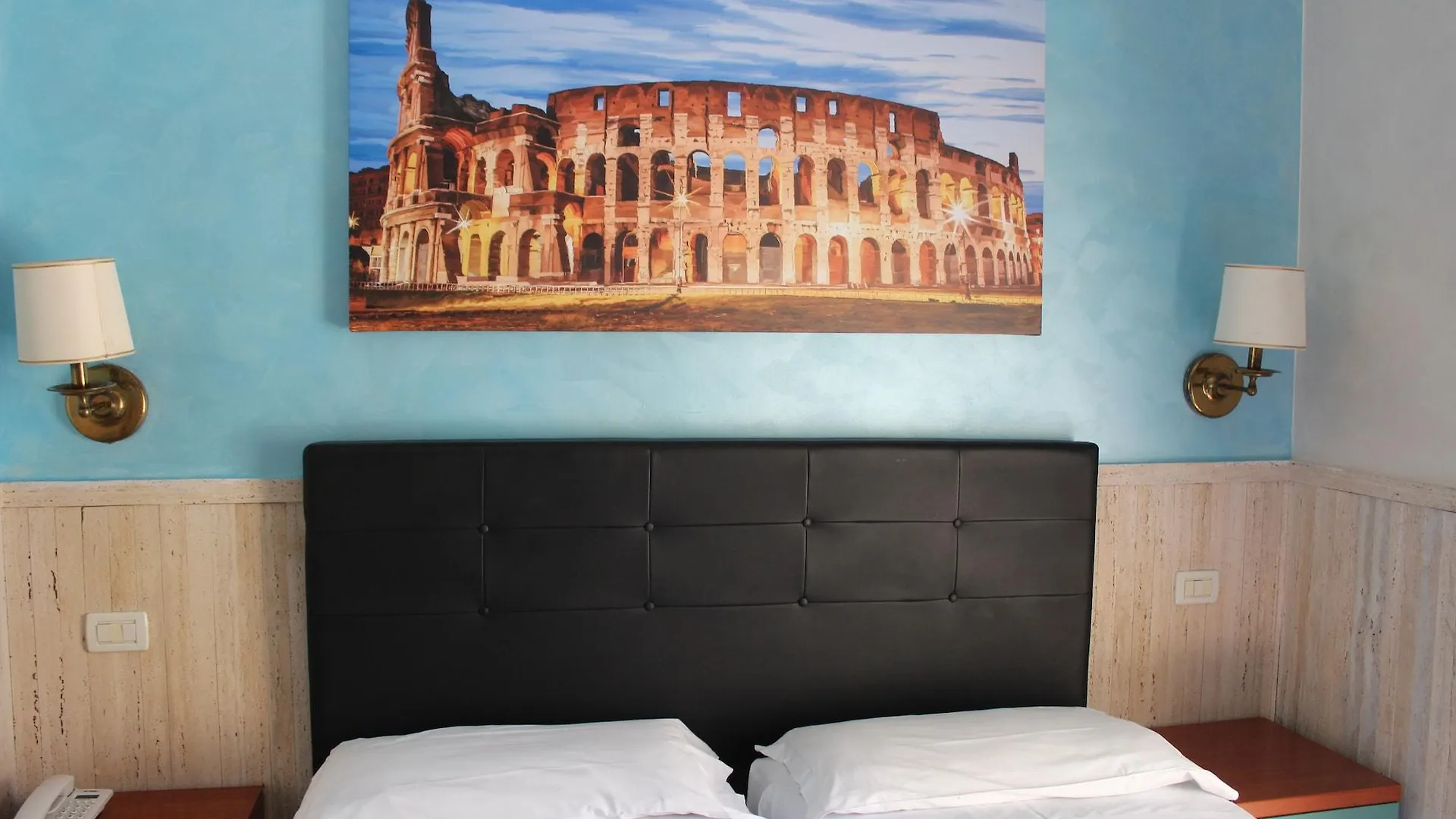 Hotel Pyramid Roma 3*,  Italia