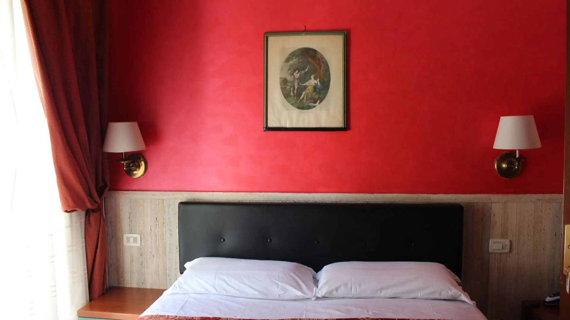 Hotel Pyramid Rome